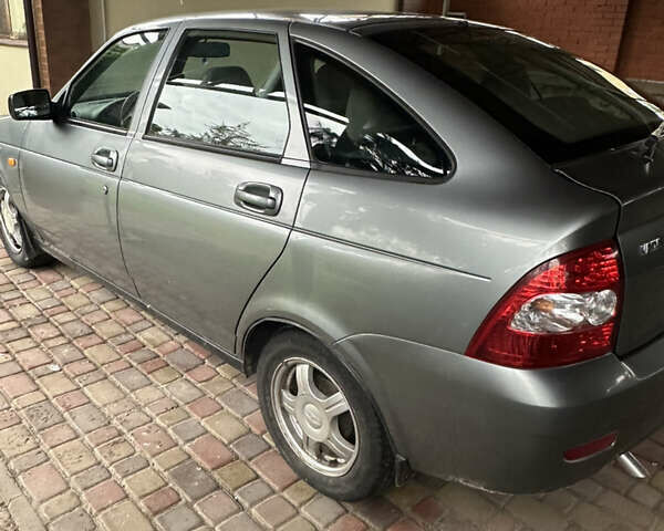 ВАЗ 2172 Priora, объемом двигателя 1.6 л и пробегом 70 тыс. км за 2300 $, фото 3 на Automoto.ua