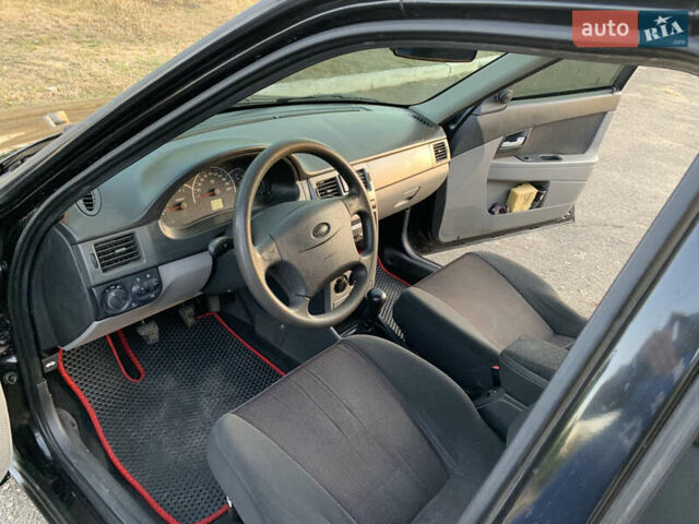 ВАЗ 2172 Priora, объемом двигателя 1.6 л и пробегом 130 тыс. км за 3500 $, фото 11 на Automoto.ua