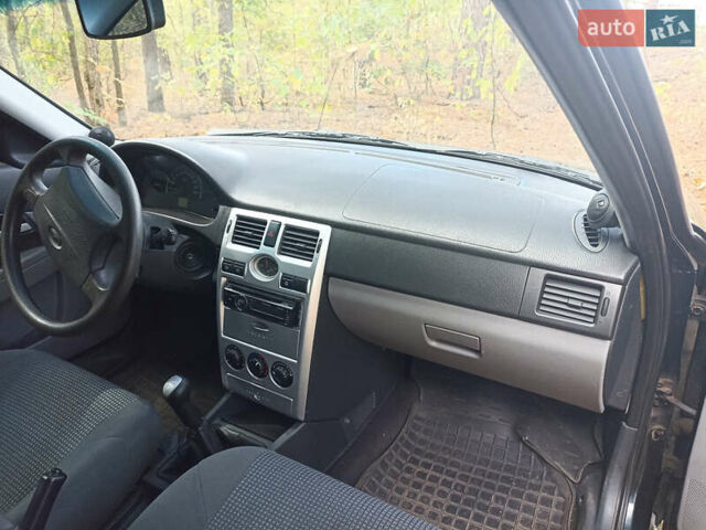 ВАЗ 2172 Priora, объемом двигателя 1.6 л и пробегом 185 тыс. км за 2899 $, фото 8 на Automoto.ua