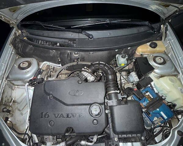 ВАЗ 2172 Priora, объемом двигателя 1.6 л и пробегом 40 тыс. км за 4500 $, фото 8 на Automoto.ua