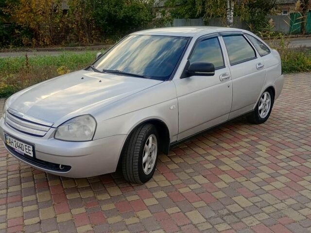 Серый ВАЗ 2172 Priora, объемом двигателя 0 л и пробегом 200 тыс. км за 2600 $, фото 1 на Automoto.ua
