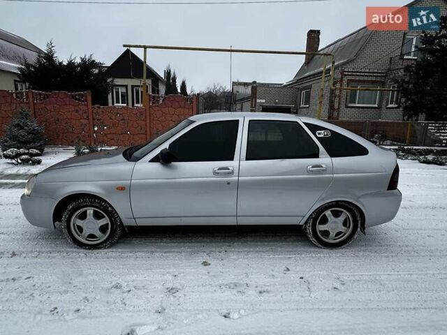 Серый ВАЗ 2172 Priora, объемом двигателя 1.6 л и пробегом 111 тыс. км за 2150 $, фото 4 на Automoto.ua