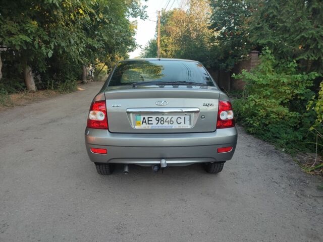 Серый ВАЗ 2172 Priora, объемом двигателя 1.6 л и пробегом 47 тыс. км за 3600 $, фото 9 на Automoto.ua