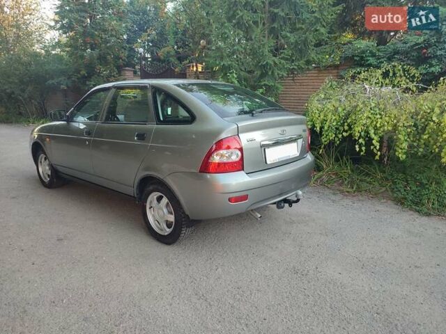Сірий ВАЗ 2172 Priora, об'ємом двигуна 1.6 л та пробігом 47 тис. км за 3600 $, фото 3 на Automoto.ua