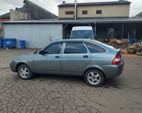 Серый ВАЗ 2172 Priora, объемом двигателя 1.6 л и пробегом 172 тыс. км за 2500 $, фото 13 на Automoto.ua