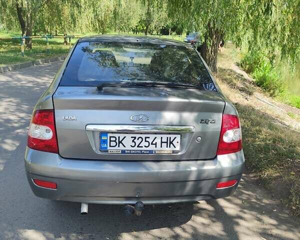 Серый ВАЗ 2172 Priora, объемом двигателя 1.6 л и пробегом 231 тыс. км за 2800 $, фото 29 на Automoto.ua