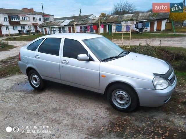 Сірий ВАЗ 2172 Priora, об'ємом двигуна 1.6 л та пробігом 110 тис. км за 2300 $, фото 4 на Automoto.ua