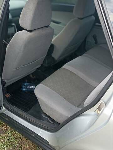 Серый ВАЗ 2172 Priora, объемом двигателя 1.6 л и пробегом 257 тыс. км за 1300 $, фото 5 на Automoto.ua