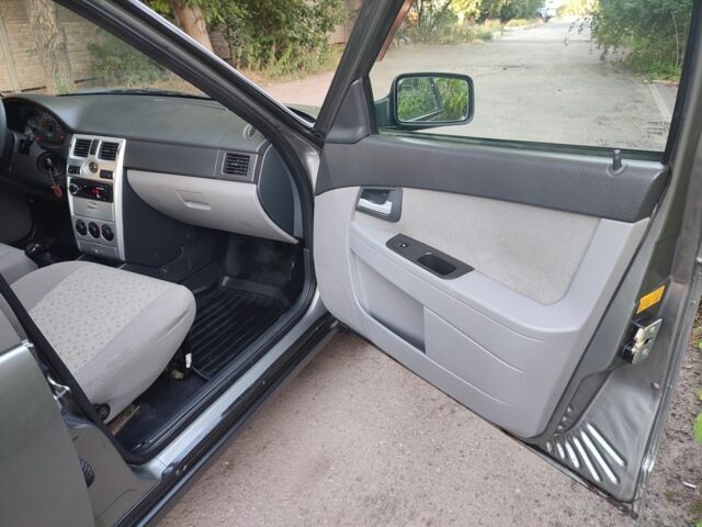 Серый ВАЗ 2172 Priora, объемом двигателя 1.6 л и пробегом 47 тыс. км за 3600 $, фото 19 на Automoto.ua