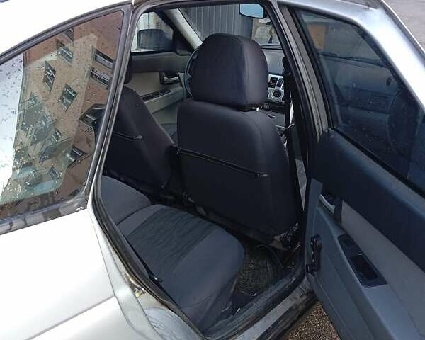 Серый ВАЗ 2172 Priora, объемом двигателя 1.6 л и пробегом 165 тыс. км за 3300 $, фото 4 на Automoto.ua