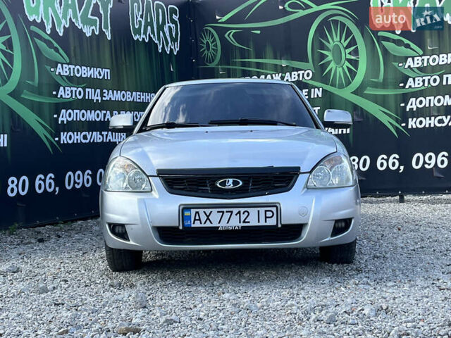 Сірий ВАЗ 2172 Priora, об'ємом двигуна 1.6 л та пробігом 180 тис. км за 2500 $, фото 3 на Automoto.ua