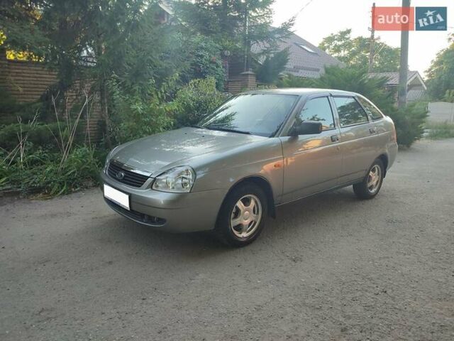 Сірий ВАЗ 2172 Priora, об'ємом двигуна 1.6 л та пробігом 47 тис. км за 3600 $, фото 4 на Automoto.ua