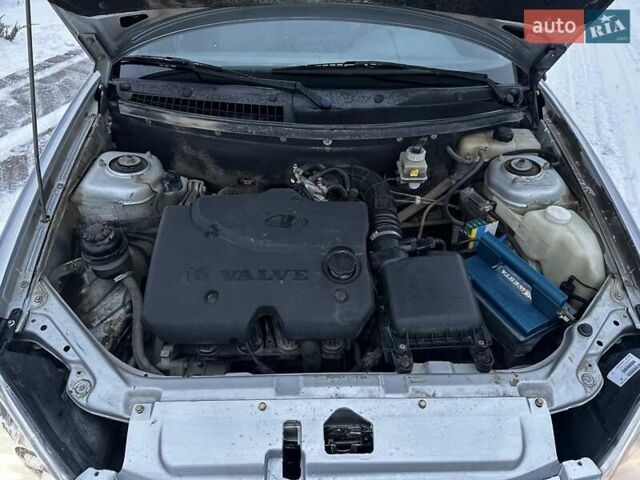 Серый ВАЗ 2172 Priora, объемом двигателя 1.6 л и пробегом 111 тыс. км за 2150 $, фото 17 на Automoto.ua