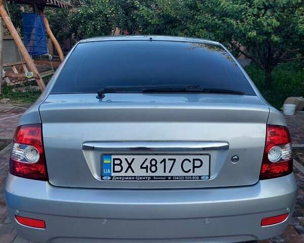 Серый ВАЗ 2172 Priora, объемом двигателя 1.6 л и пробегом 86 тыс. км за 3300 $, фото 3 на Automoto.ua