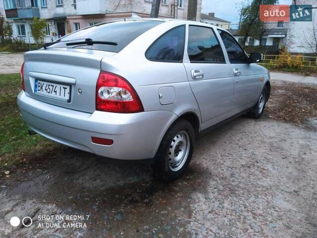 Сірий ВАЗ 2172 Priora, об'ємом двигуна 1.6 л та пробігом 110 тис. км за 2300 $, фото 3 на Automoto.ua