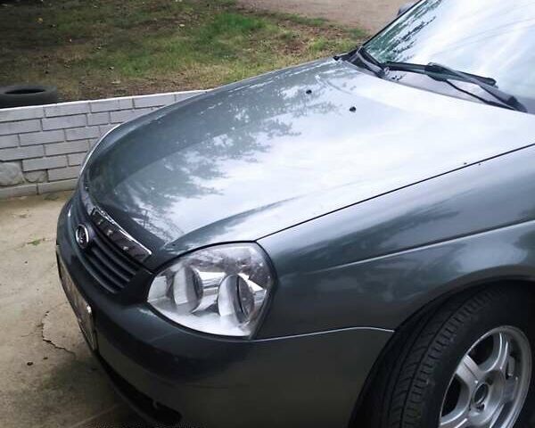 Сірий ВАЗ 2172 Priora, об'ємом двигуна 1.6 л та пробігом 102 тис. км за 3300 $, фото 1 на Automoto.ua