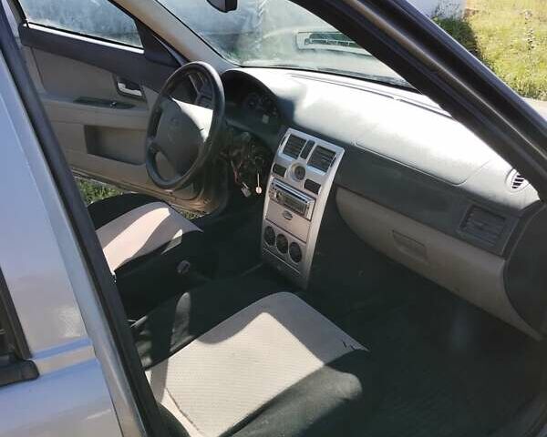 Сірий ВАЗ 2172 Priora, об'ємом двигуна 1.6 л та пробігом 85 тис. км за 1500 $, фото 4 на Automoto.ua