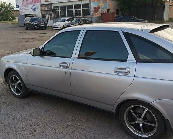 Сірий ВАЗ 2172 Priora, об'ємом двигуна 1.6 л та пробігом 221 тис. км за 2400 $, фото 6 на Automoto.ua