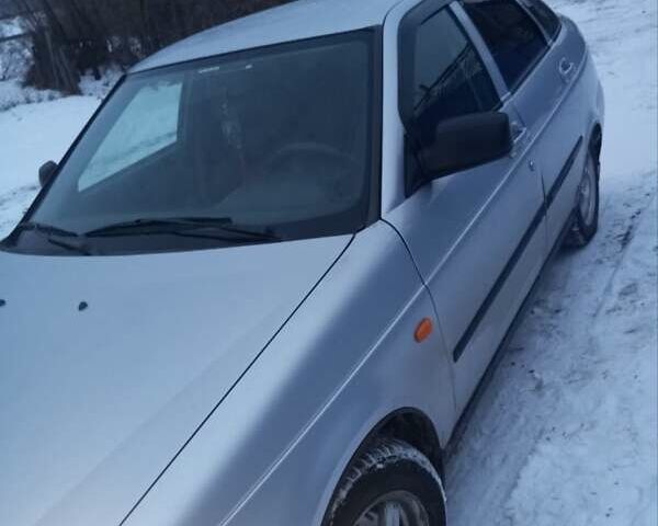 Серый ВАЗ 2172 Priora, объемом двигателя 1.6 л и пробегом 142 тыс. км за 2000 $, фото 6 на Automoto.ua