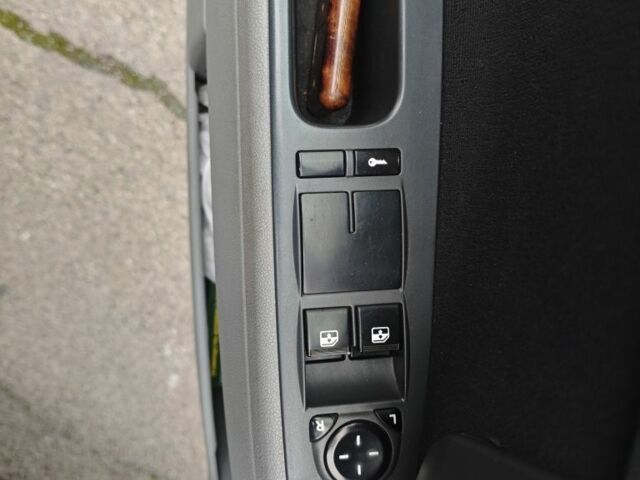 Сірий ВАЗ 2172 Priora, об'ємом двигуна 1.6 л та пробігом 23 тис. км за 3500 $, фото 5 на Automoto.ua