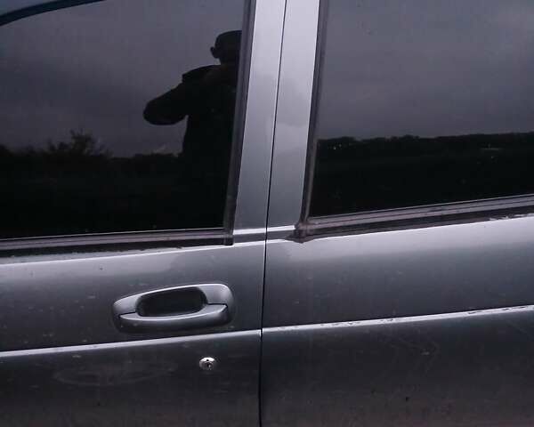 Серый ВАЗ 2172 Priora, объемом двигателя 1.6 л и пробегом 190 тыс. км за 1550 $, фото 5 на Automoto.ua