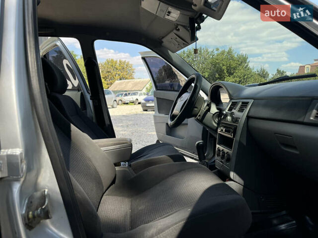 Сірий ВАЗ 2172 Priora, об'ємом двигуна 1.6 л та пробігом 180 тис. км за 2500 $, фото 18 на Automoto.ua