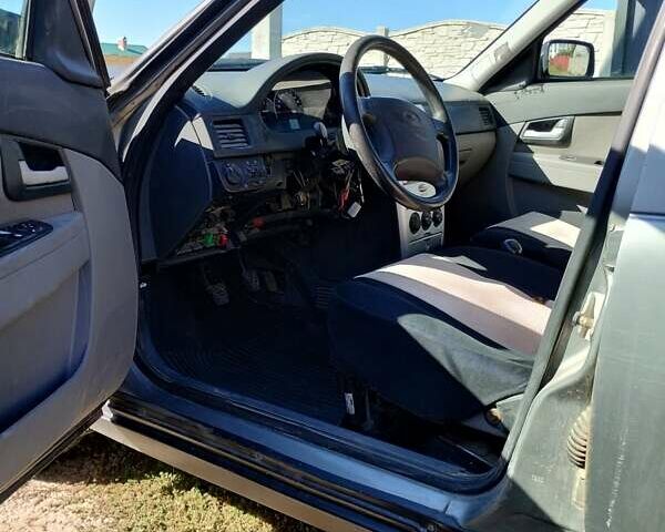 Сірий ВАЗ 2172 Priora, об'ємом двигуна 1.6 л та пробігом 85 тис. км за 1500 $, фото 6 на Automoto.ua