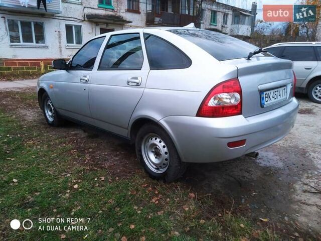 Сірий ВАЗ 2172 Priora, об'ємом двигуна 1.6 л та пробігом 110 тис. км за 2300 $, фото 8 на Automoto.ua