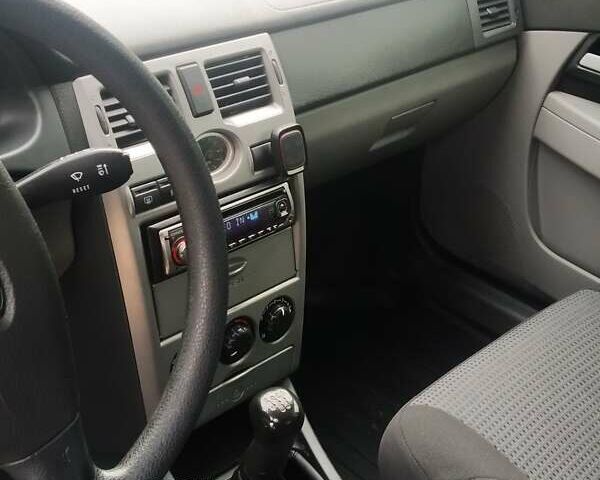 Сірий ВАЗ 2172 Priora, об'ємом двигуна 1.6 л та пробігом 102 тис. км за 3300 $, фото 7 на Automoto.ua