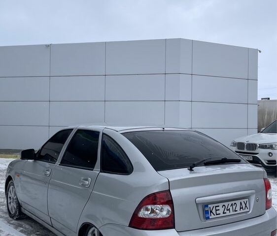 Серый ВАЗ 2172 Priora, объемом двигателя 1.6 л и пробегом 283 тыс. км за 3300 $, фото 4 на Automoto.ua