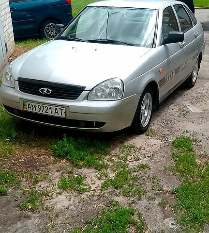 Сірий ВАЗ 2172 Priora, об'ємом двигуна 1.6 л та пробігом 110 тис. км за 2000 $, фото 1 на Automoto.ua