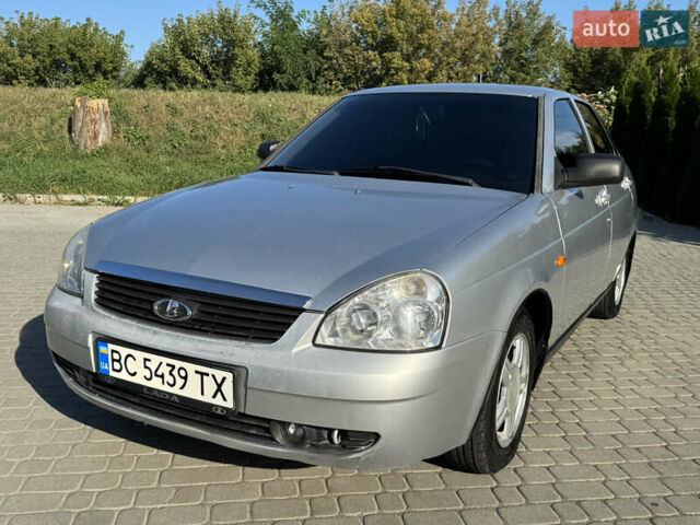 Сірий ВАЗ 2172 Priora, об'ємом двигуна 1.6 л та пробігом 169 тис. км за 2500 $, фото 7 на Automoto.ua