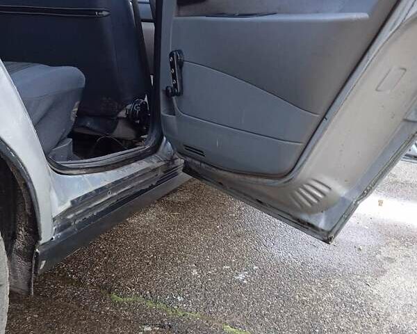 Серый ВАЗ 2172 Priora, объемом двигателя 1.6 л и пробегом 165 тыс. км за 3300 $, фото 3 на Automoto.ua