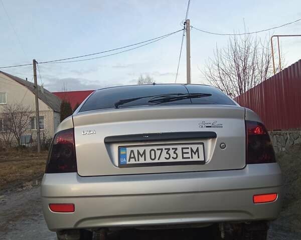Серый ВАЗ 2172 Priora, объемом двигателя 1.6 л и пробегом 200 тыс. км за 3100 $, фото 3 на Automoto.ua