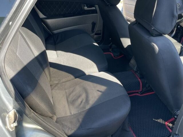 Серый ВАЗ 2172 Priora, объемом двигателя 0 л и пробегом 210 тыс. км за 2300 $, фото 5 на Automoto.ua