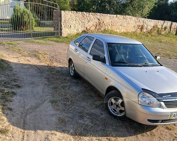 Сірий ВАЗ 2172 Priora, об'ємом двигуна 1.6 л та пробігом 150 тис. км за 2450 $, фото 6 на Automoto.ua