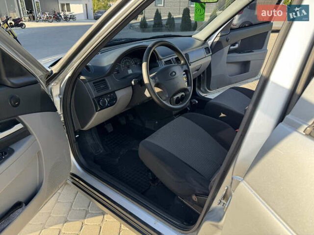 Сірий ВАЗ 2172 Priora, об'ємом двигуна 1.6 л та пробігом 169 тис. км за 2500 $, фото 23 на Automoto.ua