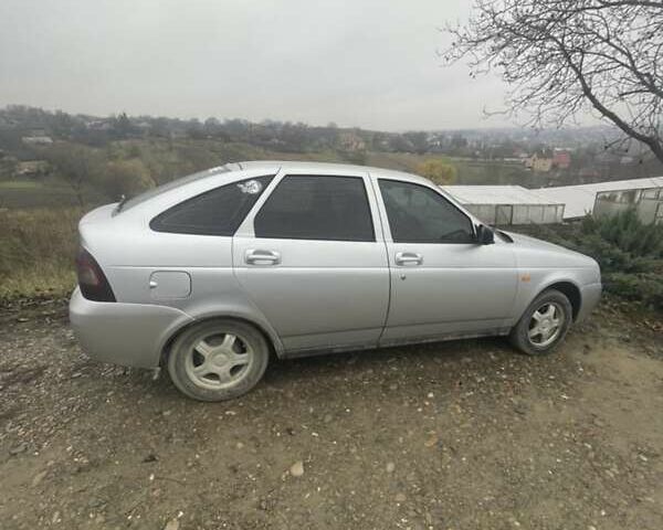 Сірий ВАЗ 2172 Priora, об'ємом двигуна 1.6 л та пробігом 110 тис. км за 2100 $, фото 5 на Automoto.ua