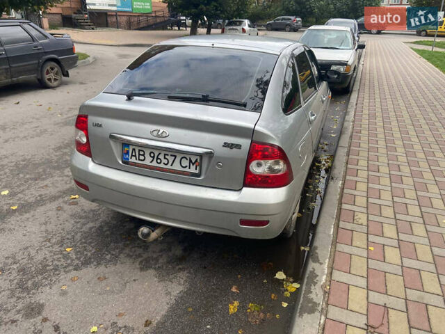 Сірий ВАЗ 2172 Priora, об'ємом двигуна 1.6 л та пробігом 140 тис. км за 2000 $, фото 1 на Automoto.ua