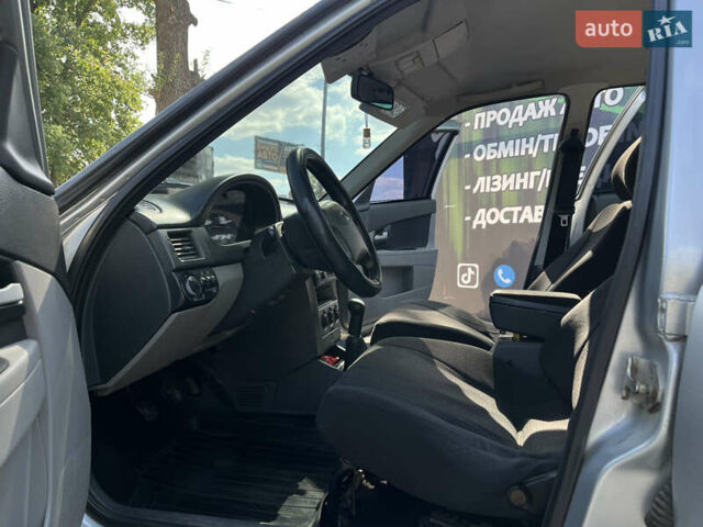 Сірий ВАЗ 2172 Priora, об'ємом двигуна 1.6 л та пробігом 180 тис. км за 2500 $, фото 8 на Automoto.ua