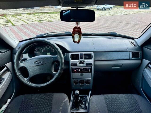 Сірий ВАЗ 2172 Priora, об'ємом двигуна 1.6 л та пробігом 131 тис. км за 2500 $, фото 8 на Automoto.ua