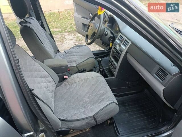 Серый ВАЗ 2172 Priora, объемом двигателя 1.6 л и пробегом 208 тыс. км за 2350 $, фото 24 на Automoto.ua