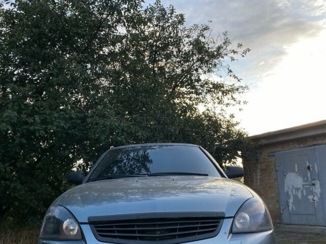 Серый ВАЗ 2172 Priora, объемом двигателя 1.6 л и пробегом 230 тыс. км за 2800 $, фото 2 на Automoto.ua