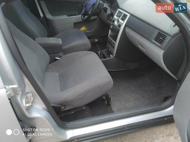 Сірий ВАЗ 2172 Priora, об'ємом двигуна 1.6 л та пробігом 110 тис. км за 2300 $, фото 12 на Automoto.ua