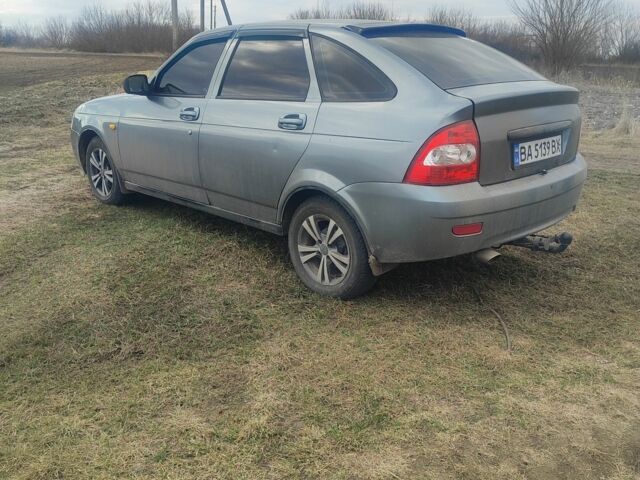 Серый ВАЗ 2172 Priora, объемом двигателя 1.6 л и пробегом 200 тыс. км за 2250 $, фото 3 на Automoto.ua