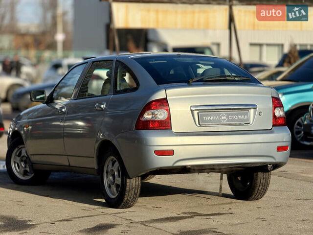 Серый ВАЗ 2172 Priora, объемом двигателя 1.6 л и пробегом 259 тыс. км за 1999 $, фото 4 на Automoto.ua