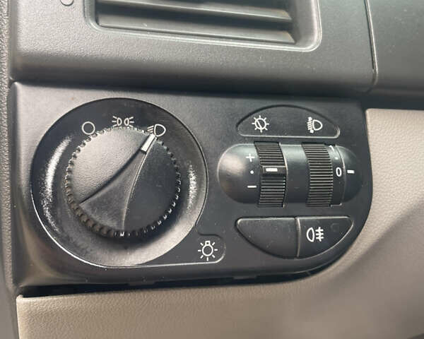 Сірий ВАЗ 2172 Priora, об'ємом двигуна 1.6 л та пробігом 132 тис. км за 1850 $, фото 16 на Automoto.ua