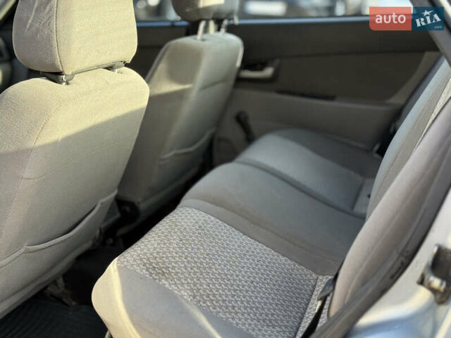 Серый ВАЗ 2172 Priora, объемом двигателя 1.6 л и пробегом 259 тыс. км за 1999 $, фото 15 на Automoto.ua