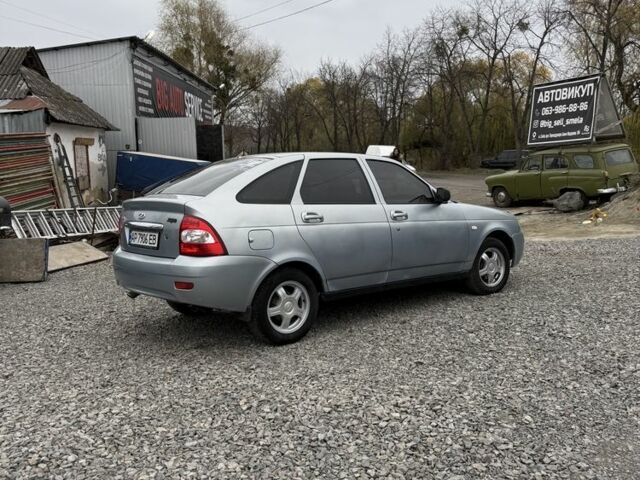 Серый ВАЗ 2172 Priora, объемом двигателя 1.6 л и пробегом 200 тыс. км за 1650 $, фото 1 на Automoto.ua