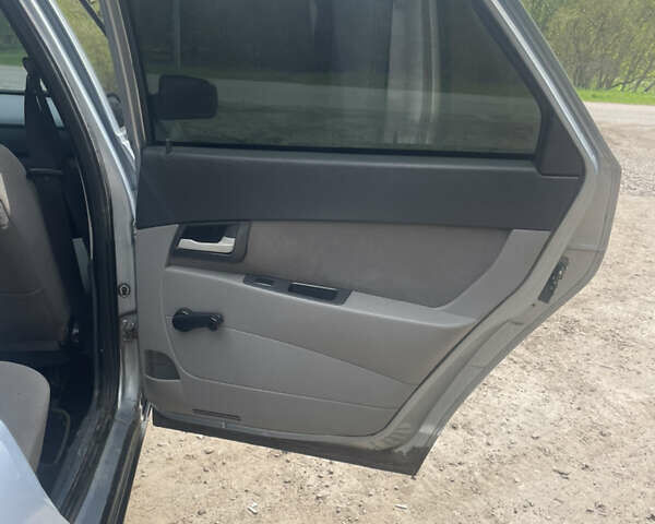 Сірий ВАЗ 2172 Priora, об'ємом двигуна 1.6 л та пробігом 132 тис. км за 1850 $, фото 10 на Automoto.ua